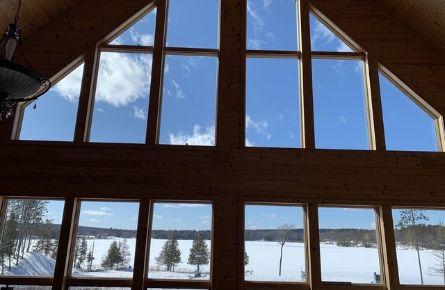 Propriété privée au bord du lac sur le lac McCollum