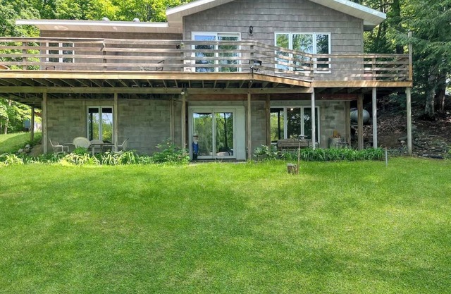 Lakefront Retreat in Gleason, WI