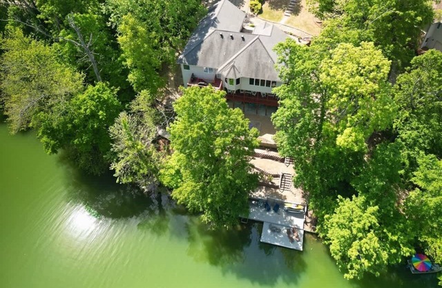Lakefront Retreat - Near Trails & Family Fun