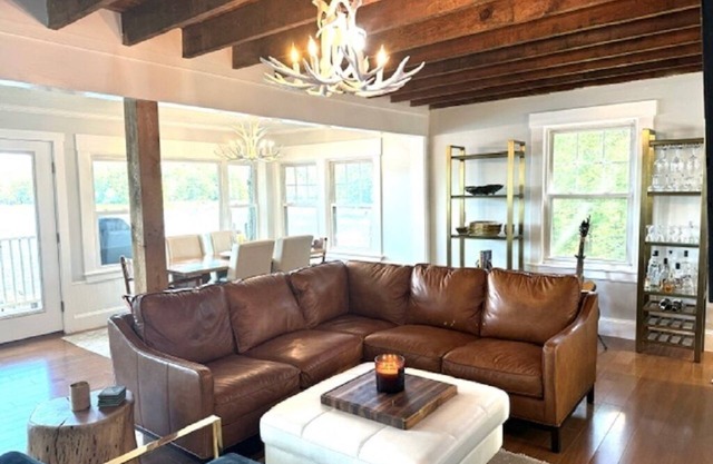 Profitez de Highland Lake et Portlands Old Port! 5 miles de I95 Sortie 48 ou 53