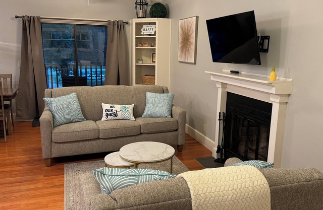 Lakefront Studio Condo