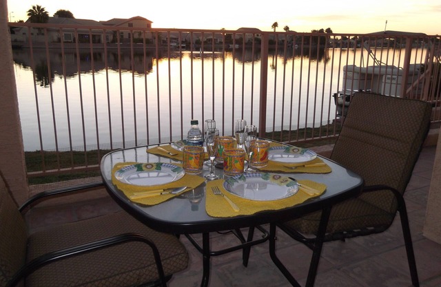 USA BASEBALL-LAKEFRONT Villa avec vue imprenable sur le lac