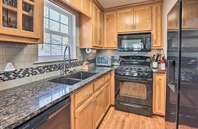 NEW! Pet-Friendly Wedowee Home w/ Hot Tub + Dock!