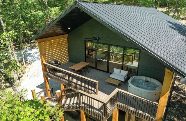 Lakefront Wellness Retreat on Table Rock w/ Sauna, Cold Plunge, Hot Tub, Gym