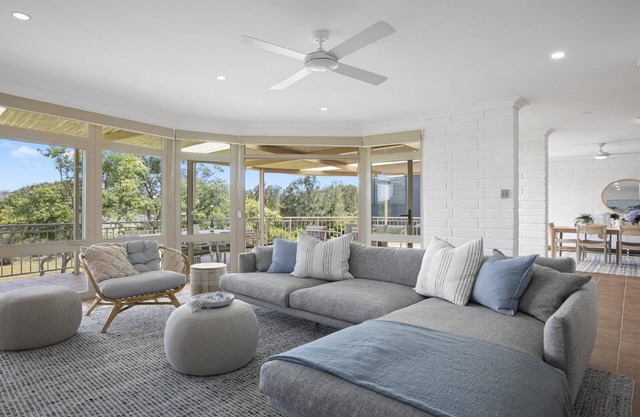 Lakefront with room for all the family