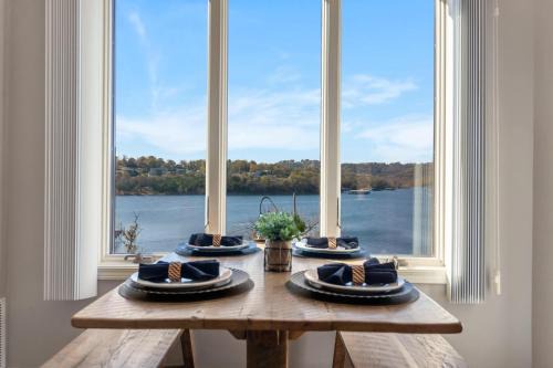 Lakescape at the Getaways