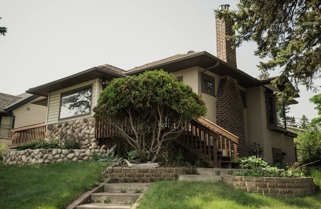 Lakeside Bungalow | Extended Stay Living