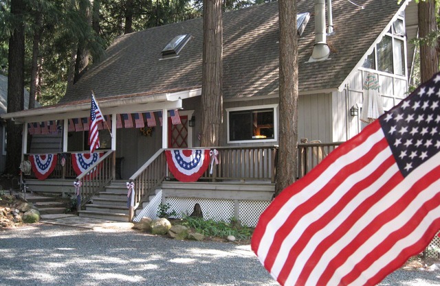 'Lakeside, Camp-Run-A-Muck', 4 Bdrm, 2 Bath (peut dormir 13)