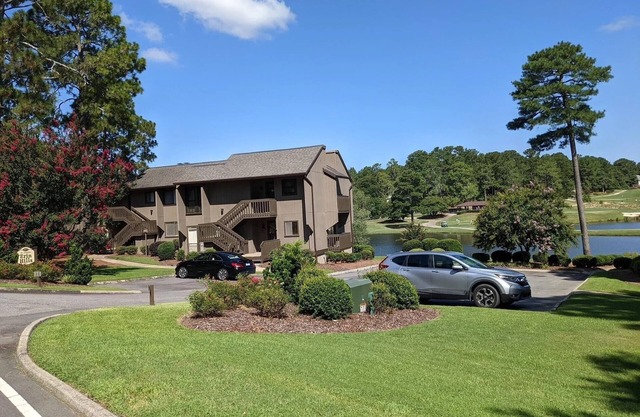 Lakeside Condo on Pinehurst #5