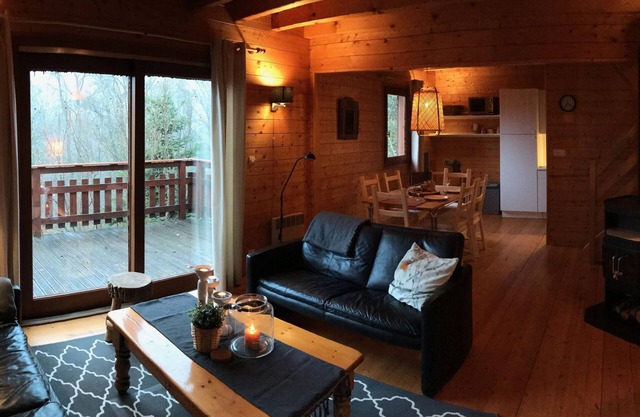 Joli chalet à Beaulieu avec piscine privée