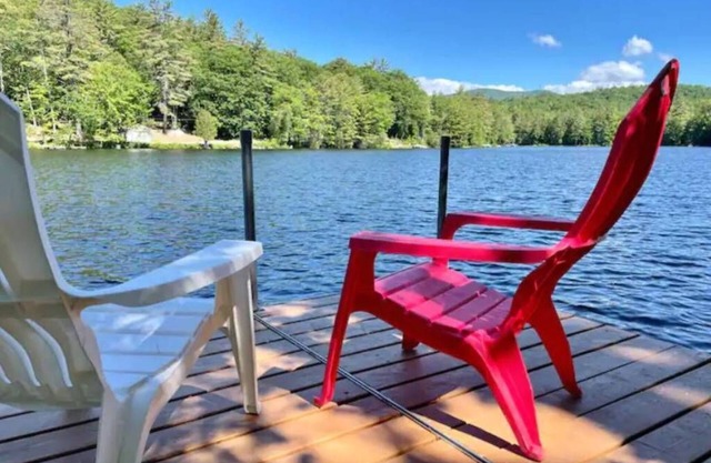 Lakeside Haven - Ice fishing, Snowmobiling, Skiing