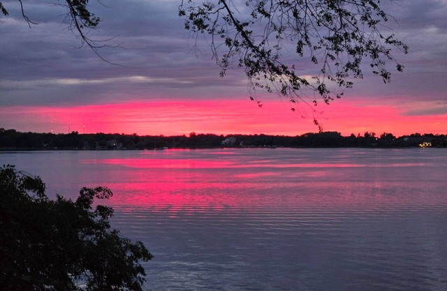 LA CHAINE ULTIME DES LACS MAISON POUR LES GRANDES FAMILLES, SUR LE LAC ULTIME !!!