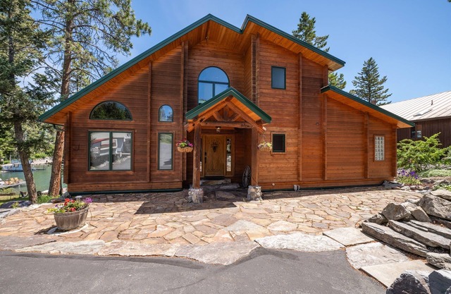 Lakeside Lodge with Private Dock and Beach, Sleeps 10!