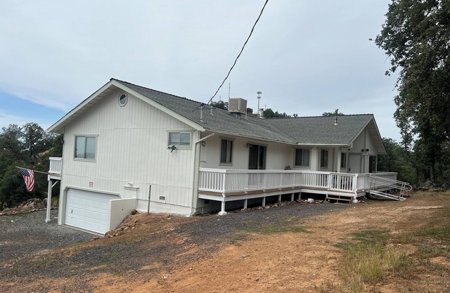 Lakeview Getaway