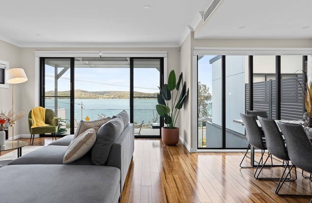 Lakeview Oasis on The Esplanade