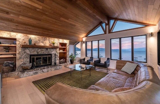 Lakeview Paradise in Homewood - hot tub - pier - lake access