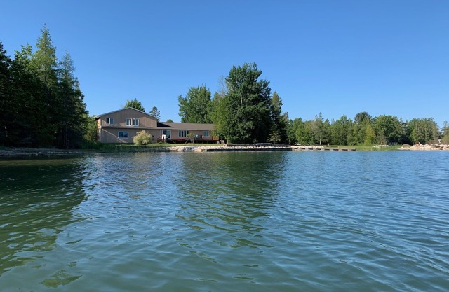 Lakeview Retreat - Detour - with Private Dock/ Fire Pit