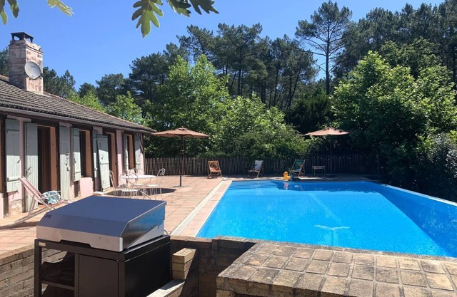 Maison Landaise 15 couchages max* piscine tennis boulodrome proche lacs & océan