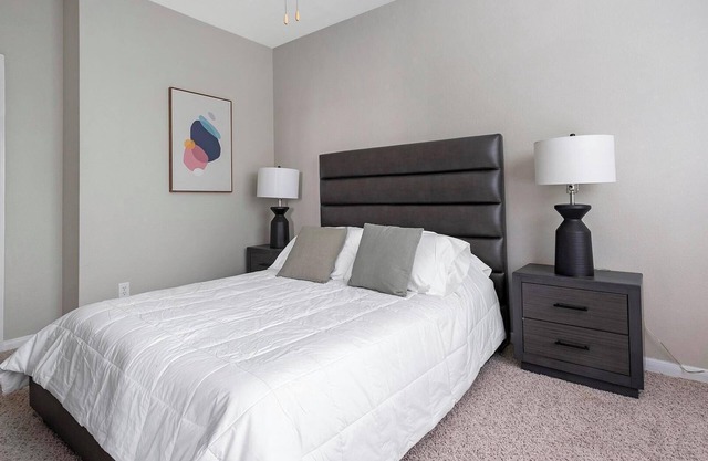 Landing at The Milano - 1 Bedroom in Briar Forest