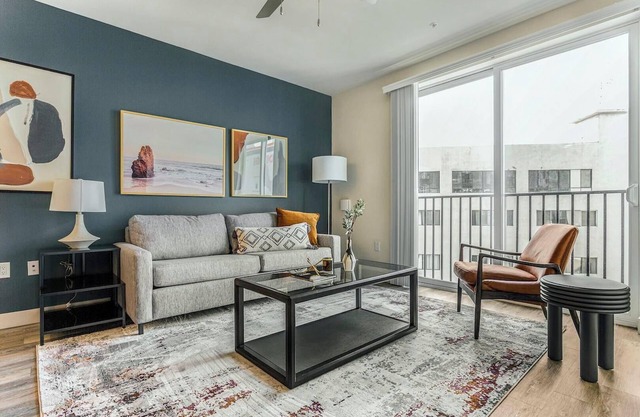 Landing | Amazing 1BD, Rooftop Lounge, Gym