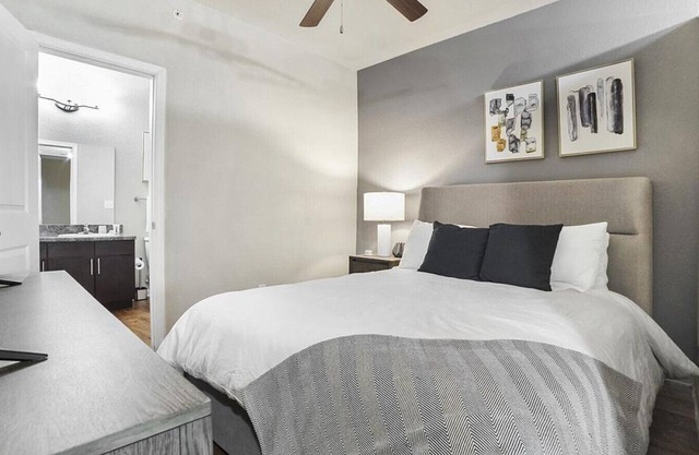 Landing at 1809 at Winchester - 1 Bedroom in Hamburg Area