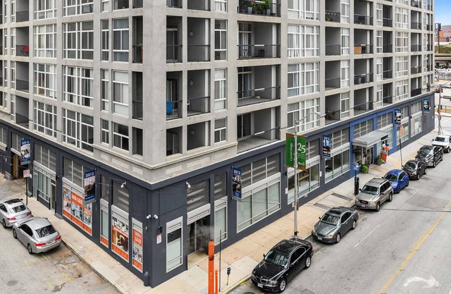 Landing at 222 Saratoga - Studio in Downtown