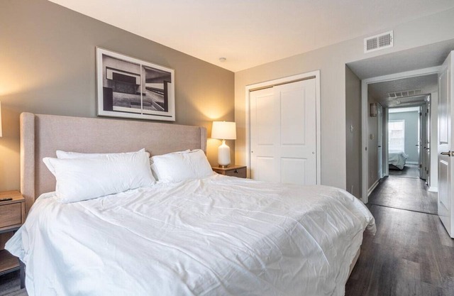 Landing at A62 - 2 Bedrooms in Allisonville