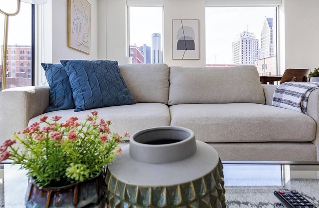 Landing at eXchange - 2 Bedrooms in Downtown Detroit