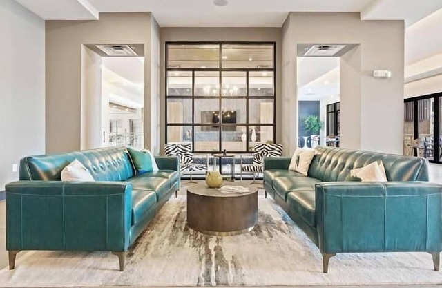 Landing at Pier 33 - Studio in Historic District