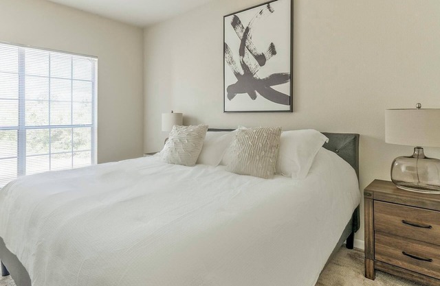 Landing at Settlers Ranch - 1 Bedroom in South .