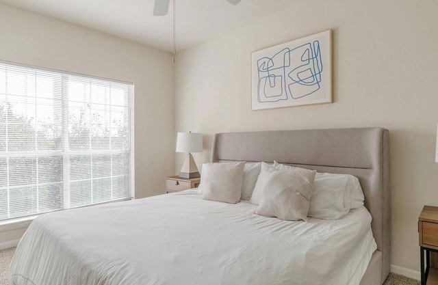 Landing at Settlers Ranch - 1 Bedroom in South .