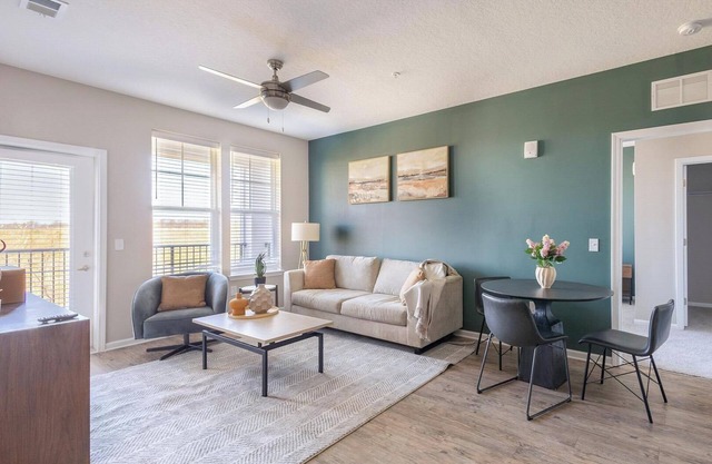 Landing at Tapestry Turfway - 2 Bedrooms in Florence