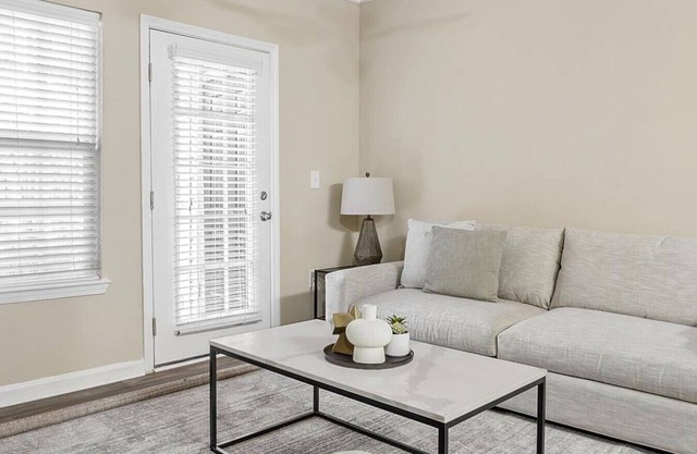 Landing at Walden Creek - 1 Bedroom in Downtown Greenville