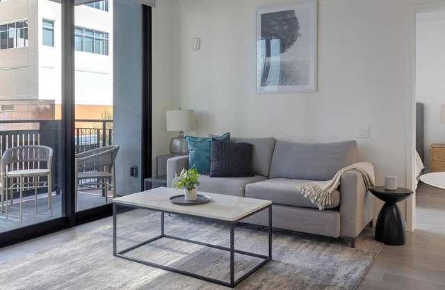 Landing at RendezVous Urban Flats - 2 Bedrooms in South Tucson