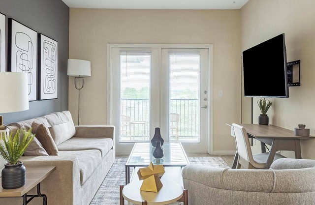 Landing at Agave at South Congress - 1 Bedroom in South Austin