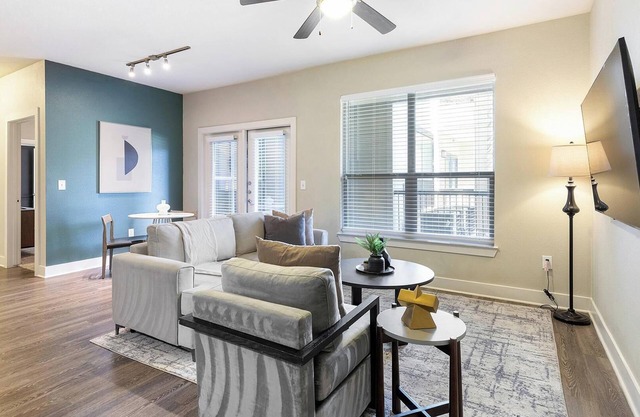 Landing | Chic 1BD, Game Room, Gym