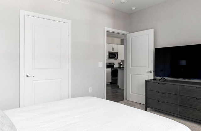 Landing | Modern 1BD, Game Room, Gym