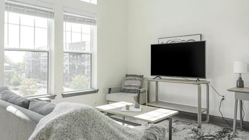 Landing Modern Apartment with Amazing Amenities (ID6945X50)