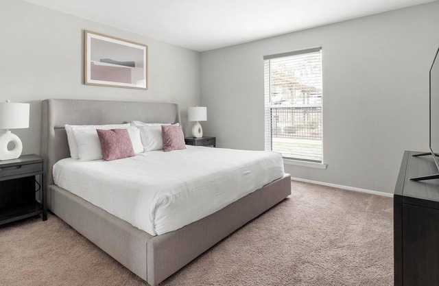 Landing at The Brookwood - 1 Bedroom in Downtown Homewood