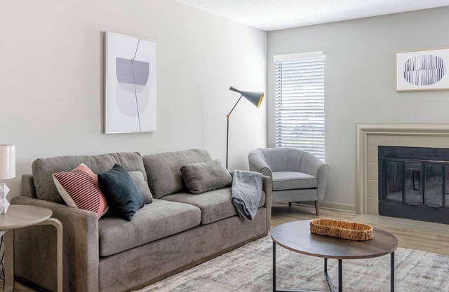 Landing | Spectacular 1BD, Clubhouse, Pool
