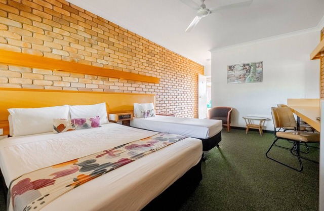 Landsborough Lodge Motel