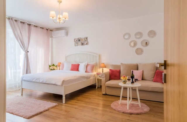 STUDIO CENTRAL T PRÈS DE TINERETULUI PARK METRO & CITY CENTER GREAT LOCATION