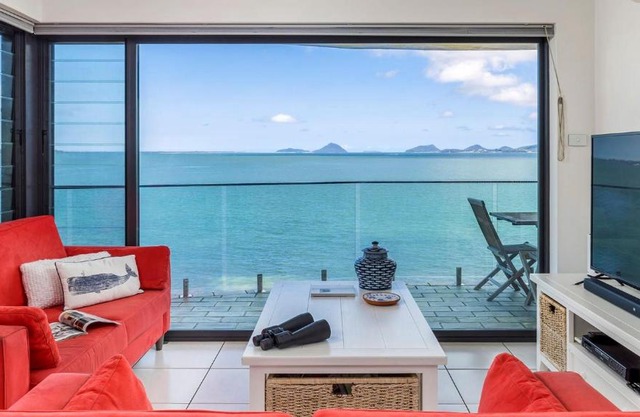 Lanimer Spectacular Waterfront