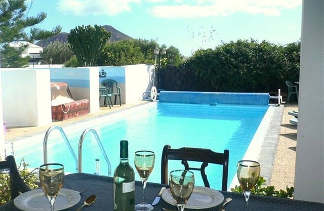 Villa rurale à Lanzarote. Piscine chauffée, WiFi gratuit, Jardins clos. Une retraite rurale