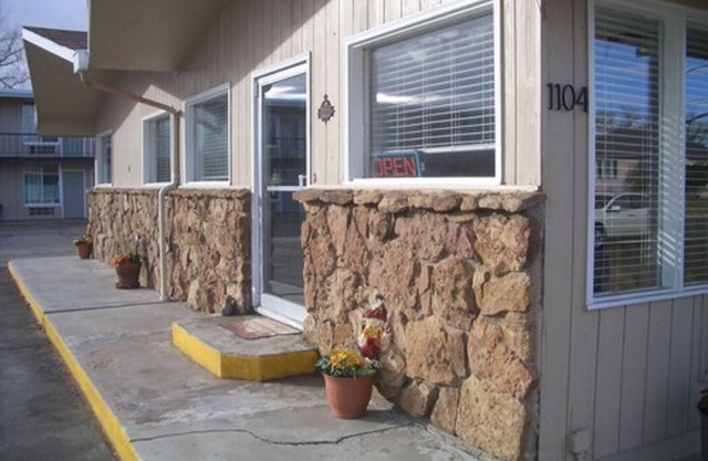 Laramie Valley Inn