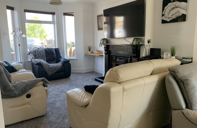 Inviting 3-Bed House in Lowestoft near the beach