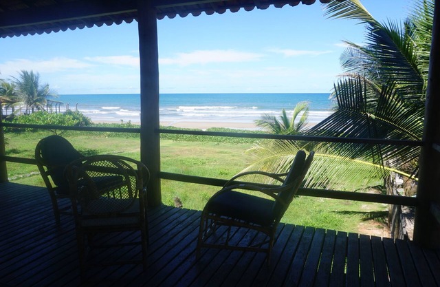 Grand appartement avec vue spectaculaire sur la mer et piscine