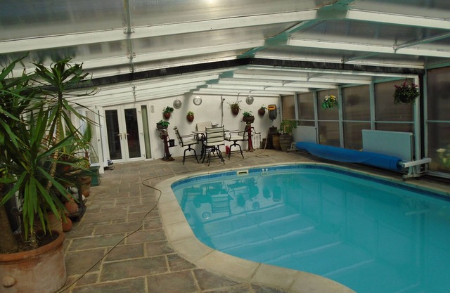 grand bungalow près de Harrogate avec bain à remous et piscine