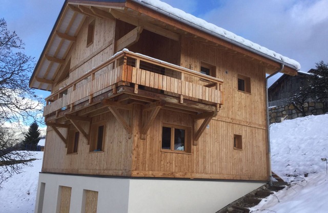 Grand chalet avec sauna et bain scandinave