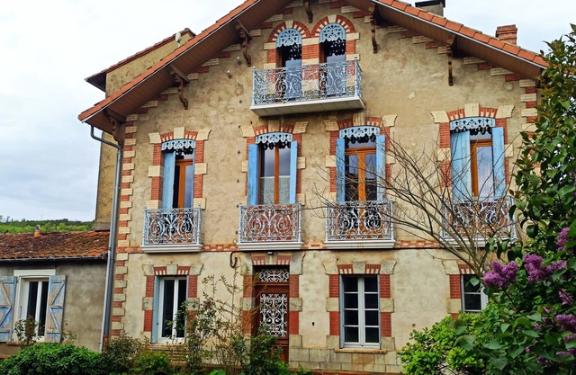 Grande maison de charme, calme avec jardin